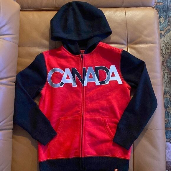 𝅺JOE Fresh Canada Zip Up Hoodie Nwt - Picture 1 of 5